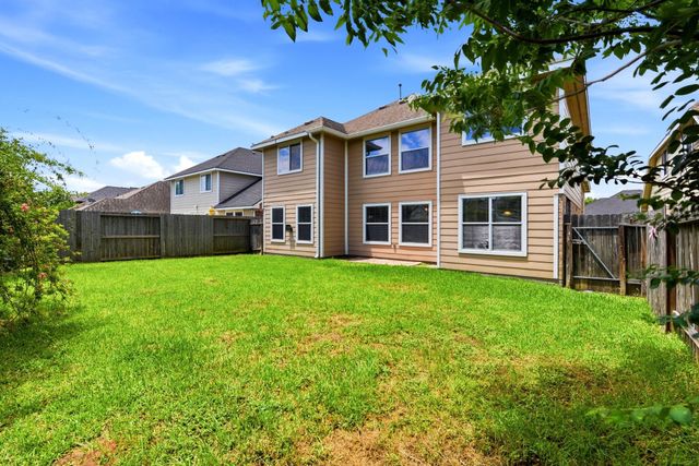 22102 Bridgestone Crossing Drive, Spring, TX 77388