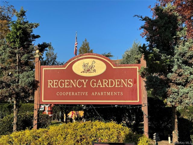 141-24 78th Road 3A, Kew Garden Hills, NY 11367