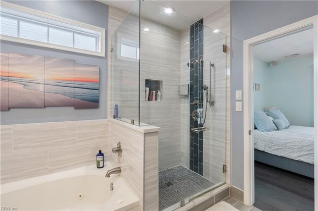 904 Meadowhill CT, Chesapeake, VA 23320