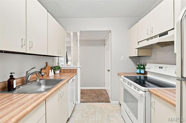 1437 Oriole Place, Brentwood, MO 63144