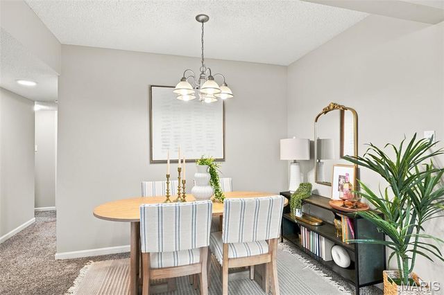 1437 Oriole Place, Brentwood, MO 63144