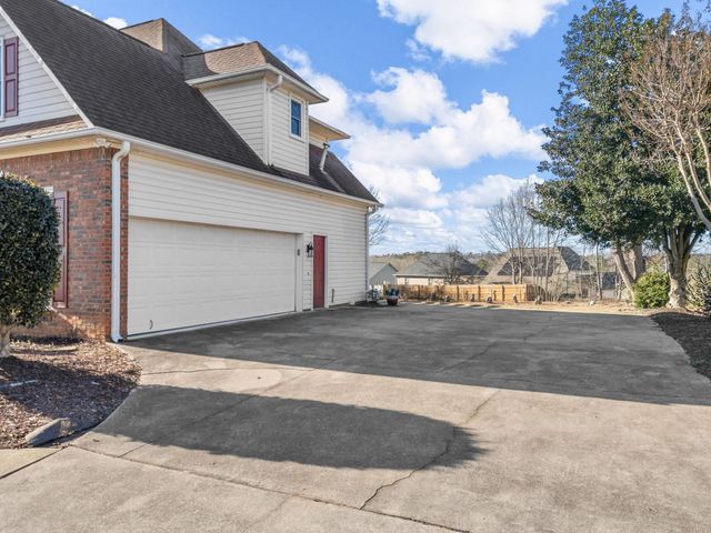 224 Saddlebrook Drive, Moore, SC 29369