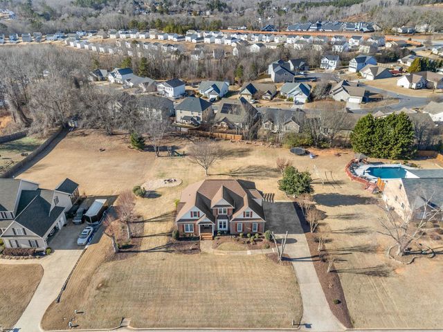 224 Saddlebrook Drive, Moore, SC 29369