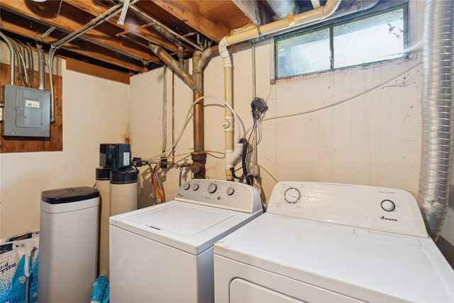 4414 63rd Street, Urbandale, IA 50322