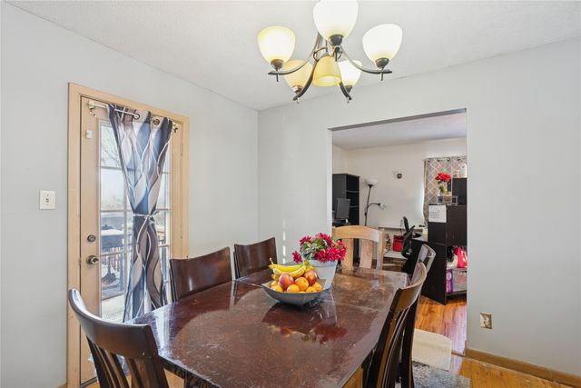 4414 63rd Street, Urbandale, IA 50322