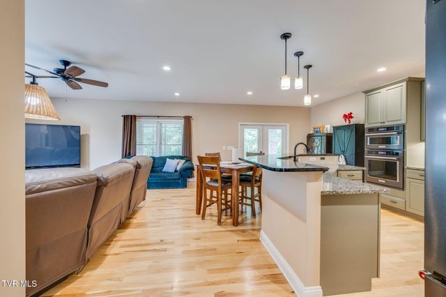 1570 Carl Doty Road, Afton, TN 37616