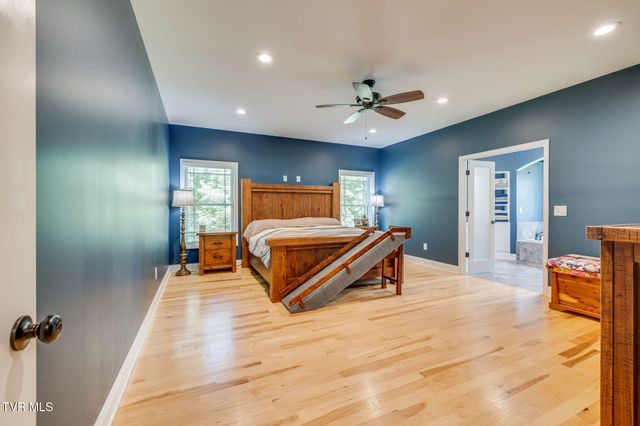 1570 Carl Doty Road, Afton, TN 37616