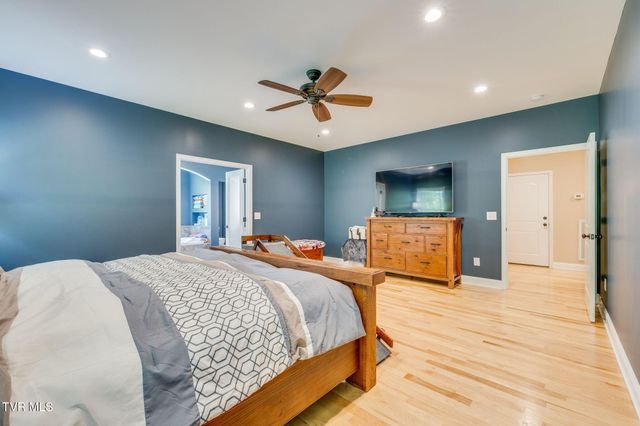 1570 Carl Doty Road, Afton, TN 37616