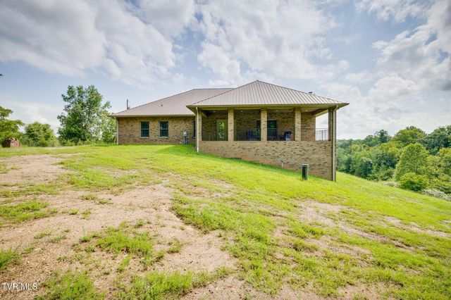 1570 Carl Doty Road, Afton, TN 37616