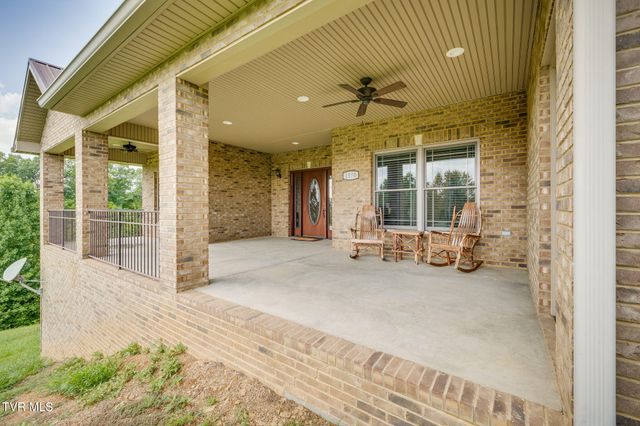 1570 Carl Doty Road, Afton, TN 37616