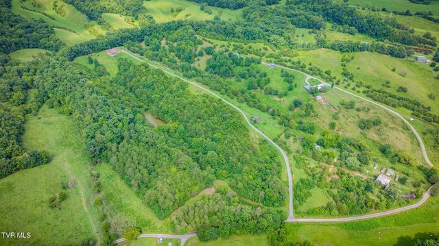 1570 Carl Doty Road, Afton, TN 37616