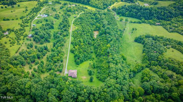 1570 Carl Doty Road, Afton, TN 37616