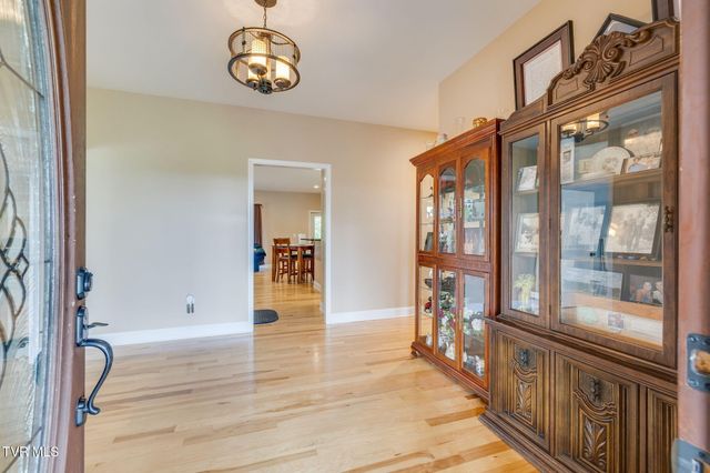 1570 Carl Doty Road, Afton, TN 37616