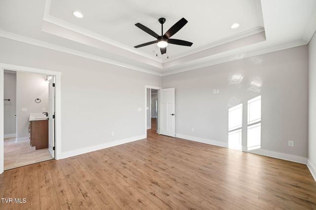 3066 Sawgrass Drive, Jonesborough, TN 37659