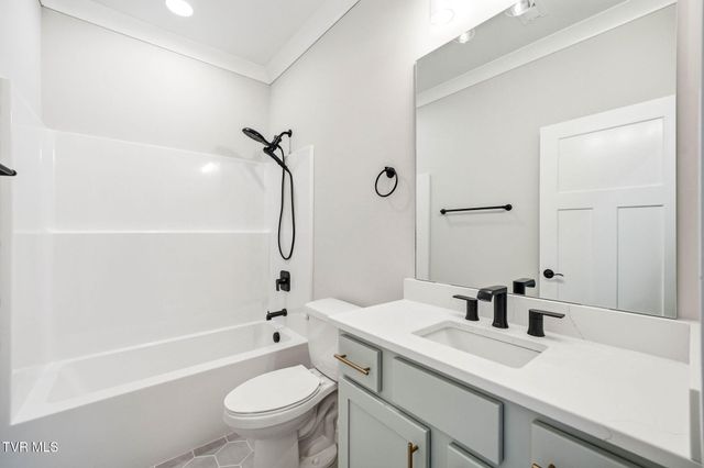 3066 Sawgrass Drive, Jonesborough, TN 37659