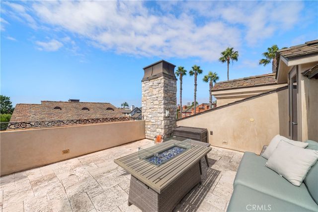 438.5 Dahlia, Corona Del Mar, CA 92625
