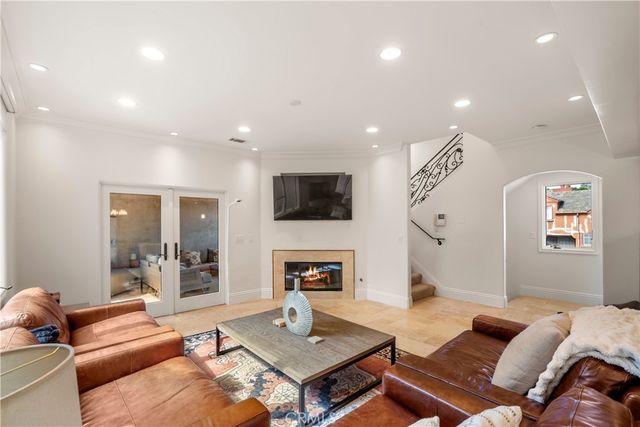 438.5 Dahlia, Corona Del Mar, CA 92625