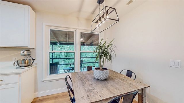 735 Brush Creek Road, Tontitown, AR 72762