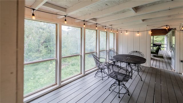 735 Brush Creek Road, Tontitown, AR 72762