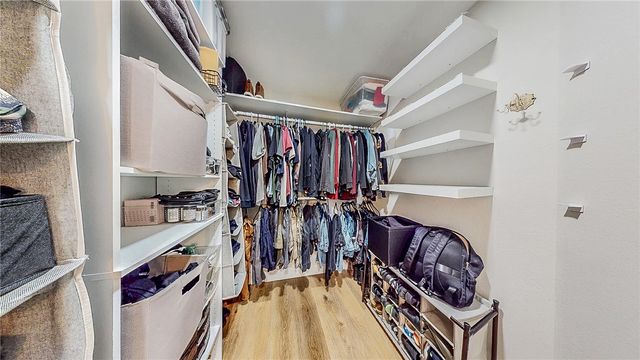 735 Brush Creek Road, Tontitown, AR 72762