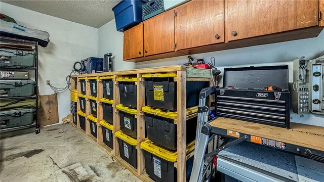 735 Brush Creek Road, Tontitown, AR 72762