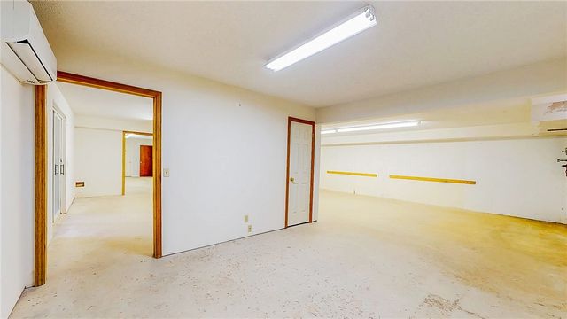 735 Brush Creek Road, Tontitown, AR 72762