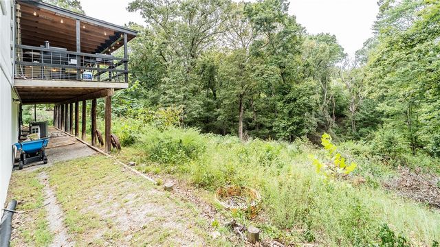 735 Brush Creek Road, Tontitown, AR 72762