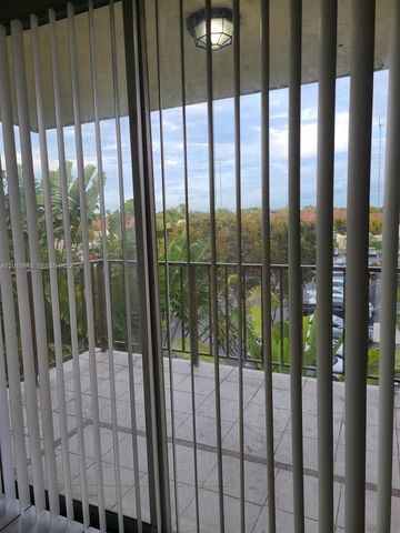 5100 SW 41st Street 322, Pembroke Park, FL 33023