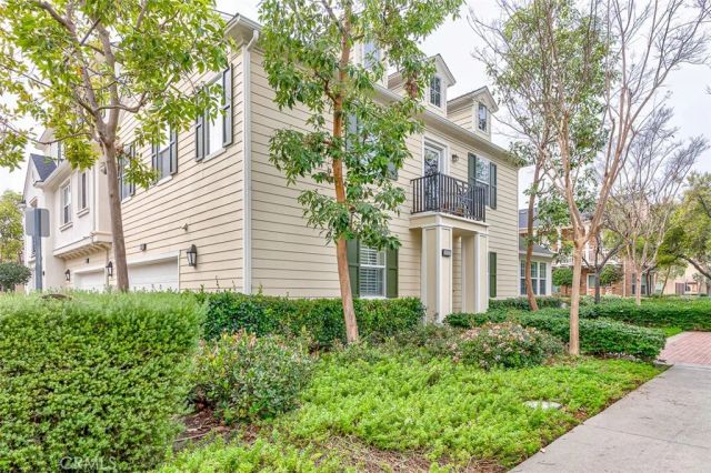 15220 Cambridge, Tustin, CA 92782