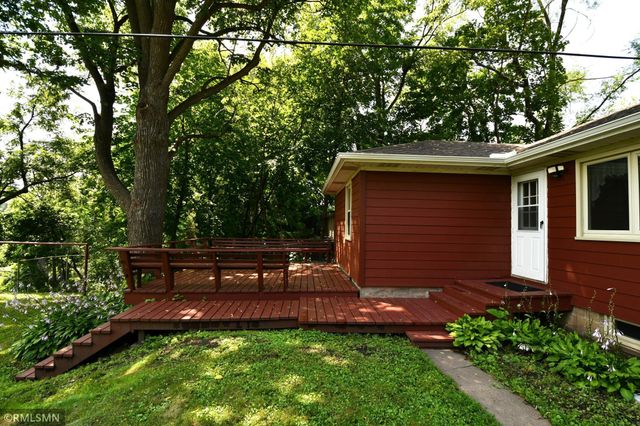930 Laurel Avenue, Hudson, WI 54016