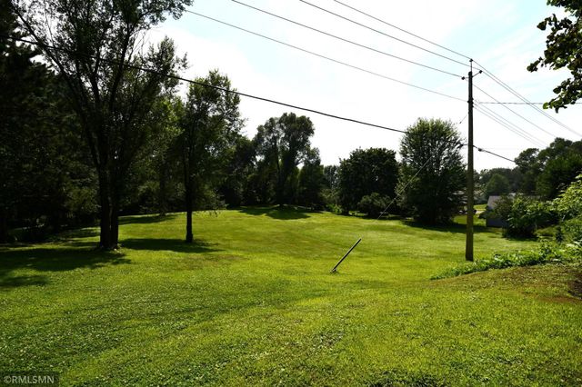 930 Laurel Avenue, Hudson, WI 54016