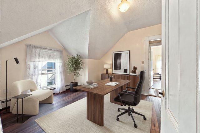 15 Otis St, Lowell, MA 01852
