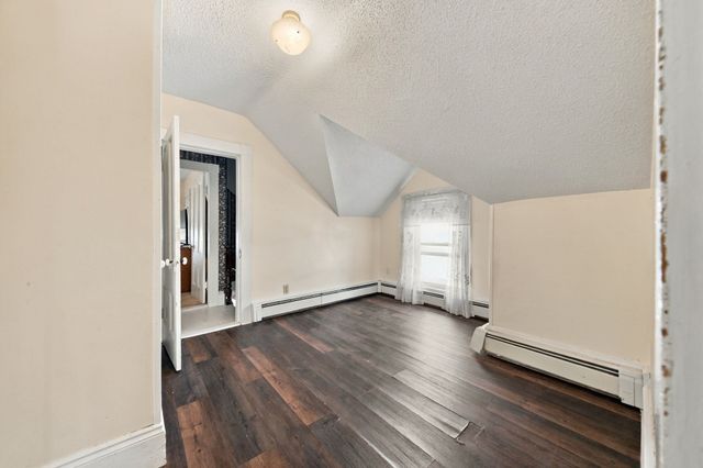 15 Otis St, Lowell, MA 01852