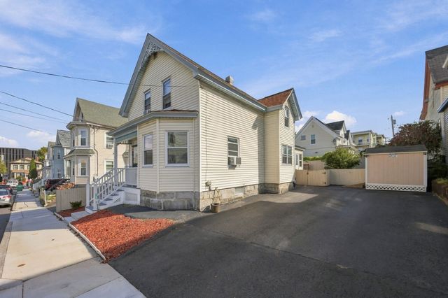 15 Otis St, Lowell, MA 01852