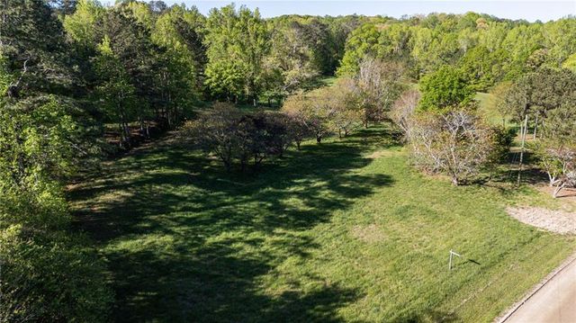 14260 Phillips Circle, Milton, GA 30004