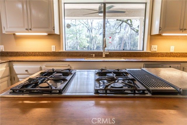 45344 S Oakview, Oakhurst, CA 93644