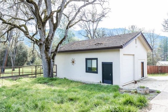 45344 S Oakview, Oakhurst, CA 93644