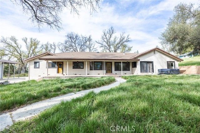 45344 S Oakview, Oakhurst, CA 93644