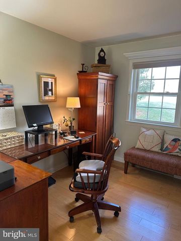 14 CAROL LN, Quarryville, PA 17566