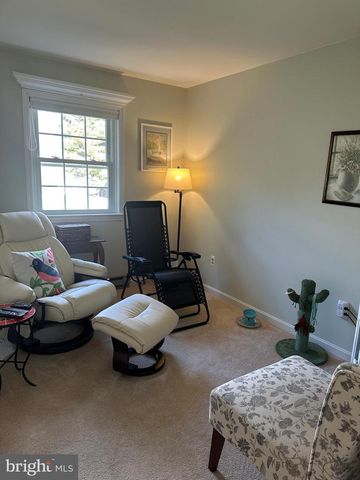 14 CAROL LN, Quarryville, PA 17566