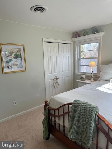 14 CAROL LN, Quarryville, PA 17566