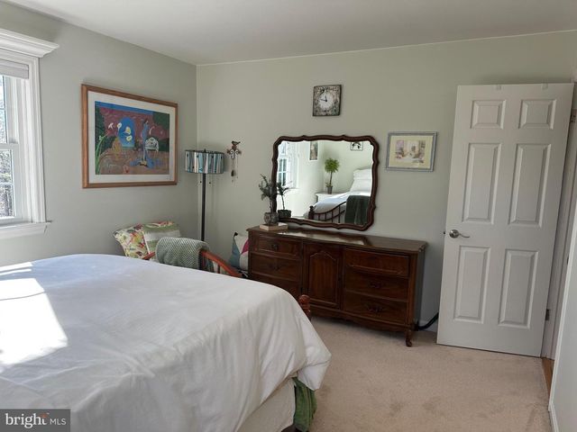 14 CAROL LN, Quarryville, PA 17566