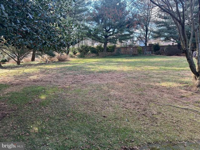 14 CAROL LN, Quarryville, PA 17566