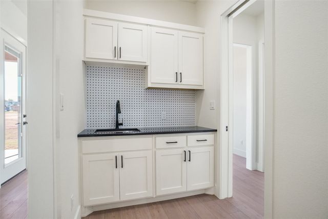 207 Stuart Street, Paradise, TX 76073