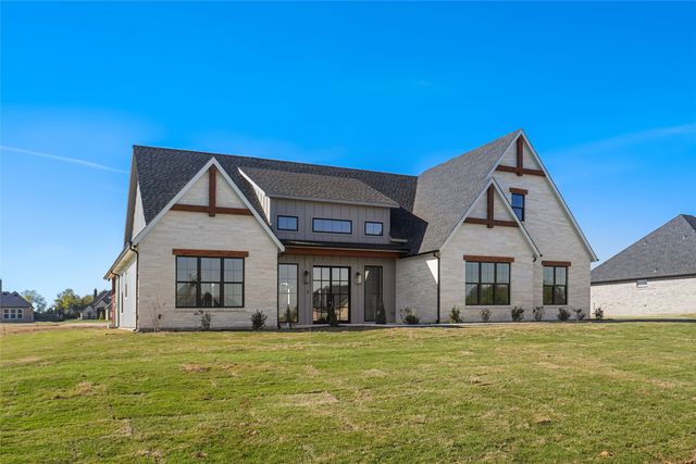 207 Stuart Street, Paradise, TX 76073