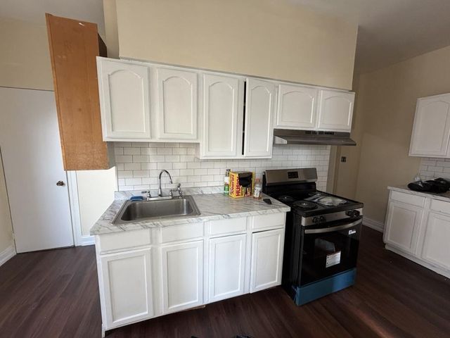 848 North 7th Street 1, Allentown City, PA 18102