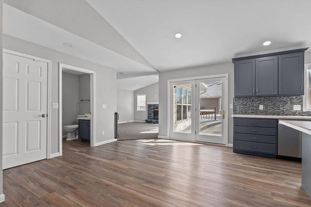 101 OMBRE ROSE DRIVE, Combined Locks, WI 54113