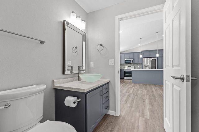 101 OMBRE ROSE DRIVE, Combined Locks, WI 54113