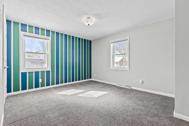 101 OMBRE ROSE DRIVE, Combined Locks, WI 54113