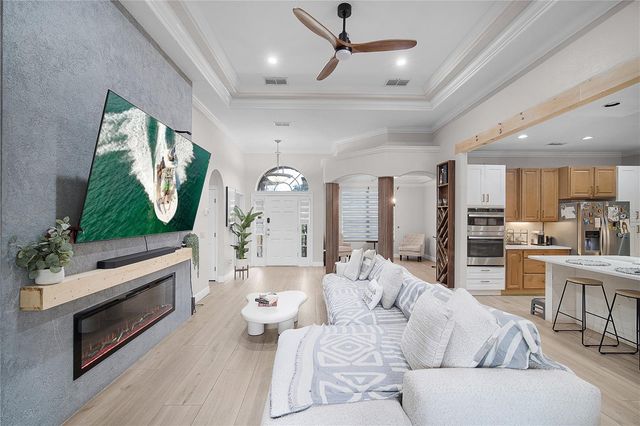 1057 ISLAND POINTE DRIVE, Winter Garden, FL 34787